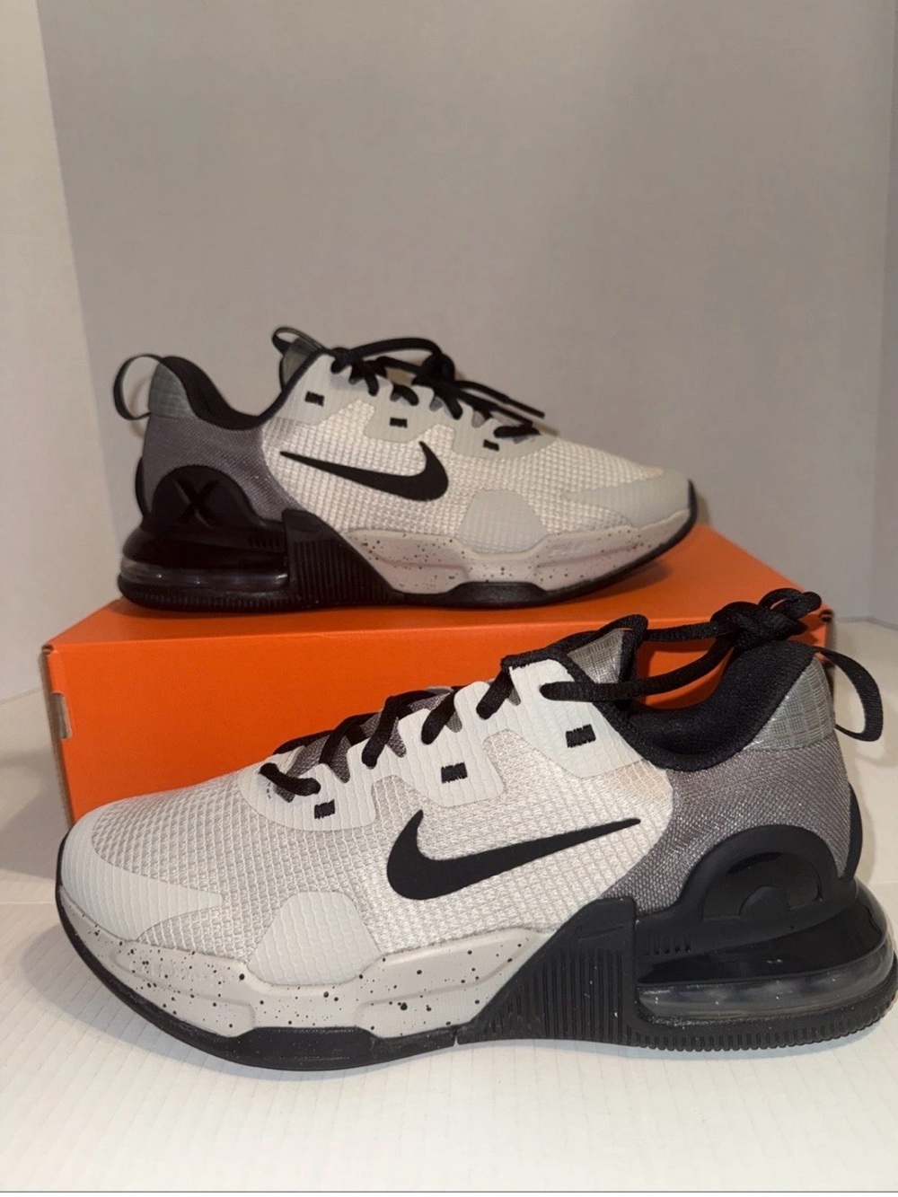 Nike Air Max Alpha Trainer 5 Light Iron Ore Black Size 8M